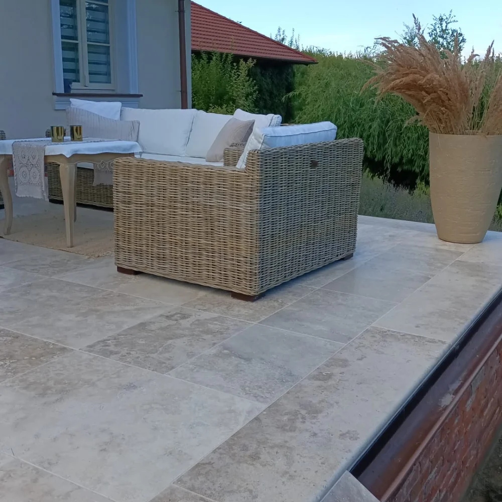 Płytka trawertynowa Ivory Classic - 61x61x1,2